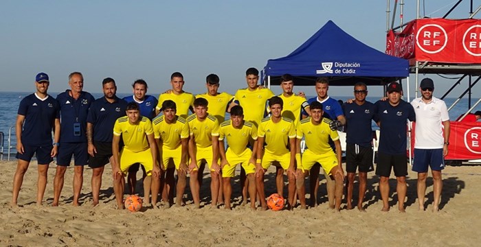 La Selección Canaria  Sub-19 masculina cierra el Campeonato de España de Fútbol Playa con una victoria