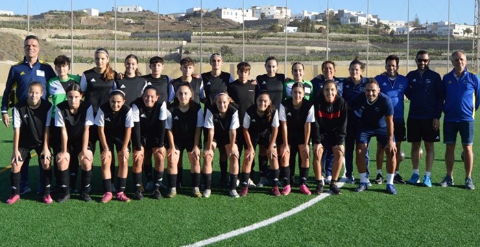 La Selección Canaria Sub-15 femenina sigue preparando la Fase Oro
