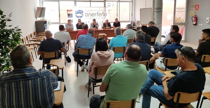 Reunión de la FIFT con los representantes de los clubes de la isla de La Palma