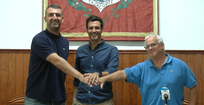 Acuerdo de colaboración de la FIFT con el Ayuntamiento de Tazacorte para la temporada 2023/24
