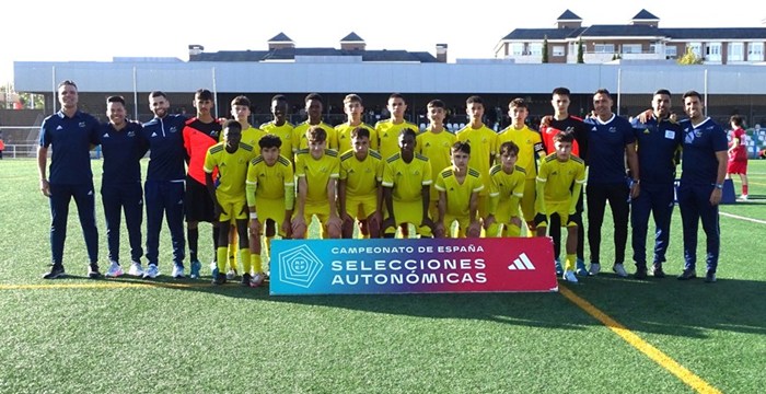 Selección Canaria Sub-14 masculina en el Campeonato de España de Selecciones Autonómicas en Boadilla del Monte, Madrid.