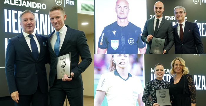 Marta Huerta, Alejandro Hernández y José Enrique Naranjo reciben la escarapela FIFA 2025 en la gala de la RFEF, celebrada en Madrid.