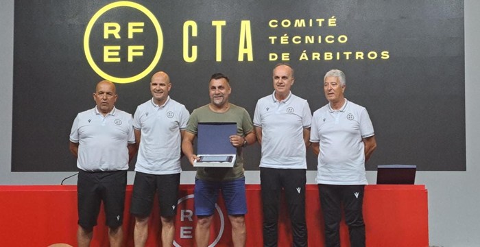 La RFEF homenajea a Juan Manuel Garcia "Nel"